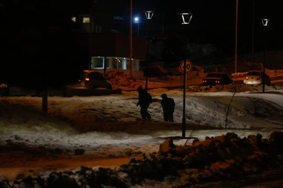 El invierno se hace sentir en Bariloche y la nieve será la premisa durante la jornada de hoy 