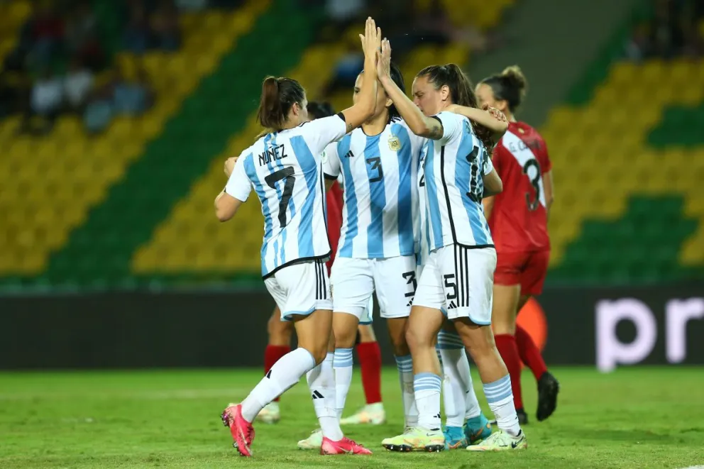 Copa América Femenina 2022: Argentina goleó a Perú y sueña con llegar a semifinales