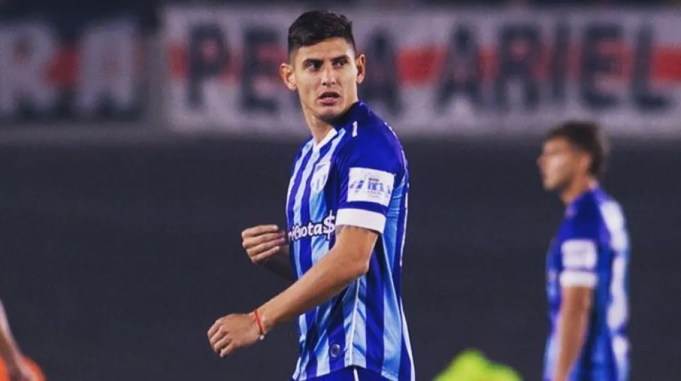 Le robaron casi medio millón de pesos a un futbolista de Atlético Tucumán y contrató a un equipo de detectives privados