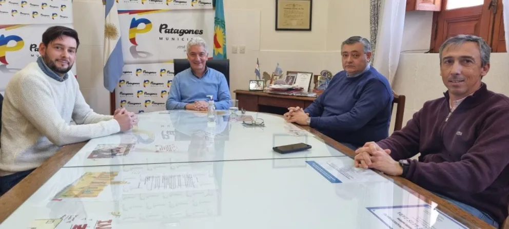 El actor y empleado municipal Matías Alzueta fue recibido por el intendente Zara