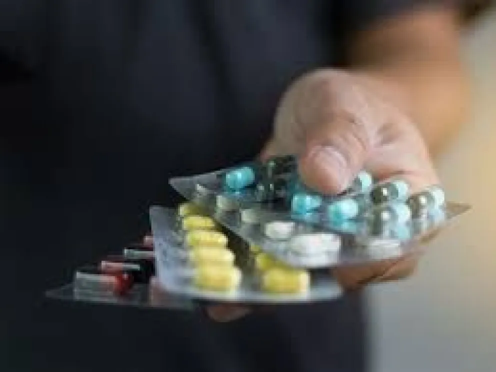 Preocupante: están vendiendo medicamentos por redes sociales y Salud advirtió no comprar