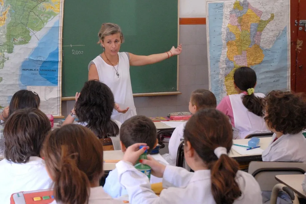 Según datos de provincial el ausentismo docente bajó al 15% gracias al plus salarial