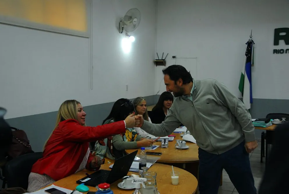 La UNTER presiona con que no vuelve a clases si no hay conformidad salarial