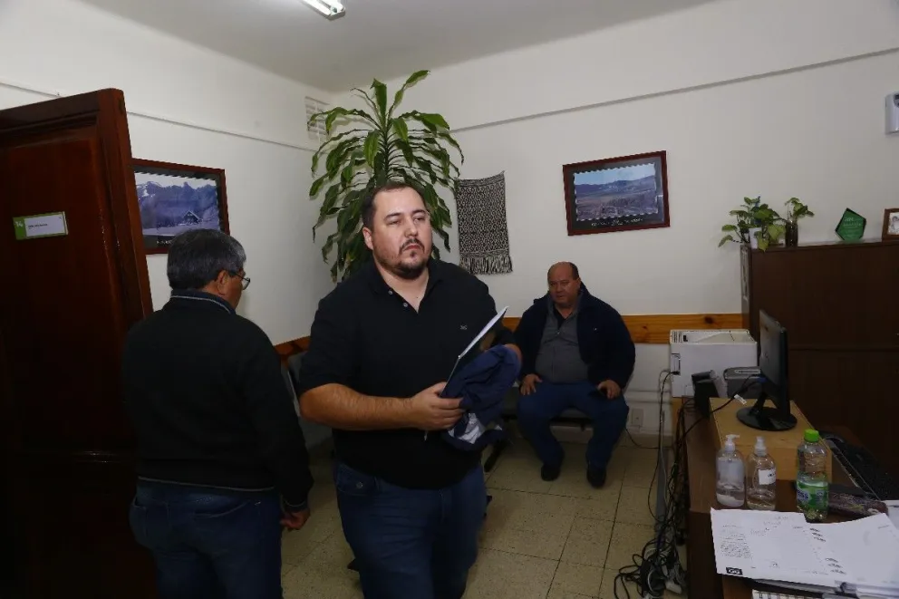 ATE rechazó la oferta oficial y pasó a un nuevo cuarto intermedio hasta el martes