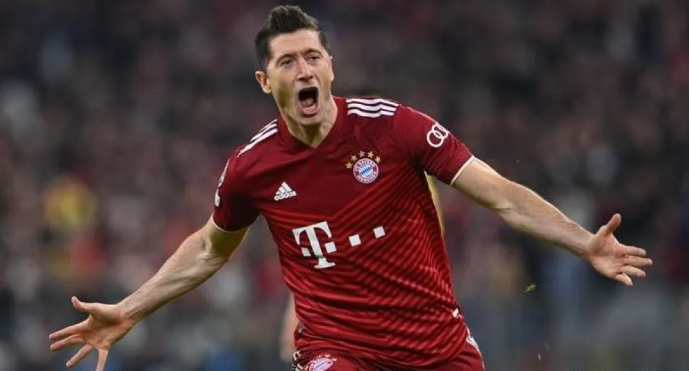 El goleador polaco Robert Lewandowski definió su futuro