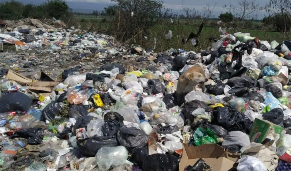 Un funcionario municipal de Campo Quijano irá a juicio por un basural a cielo abierto