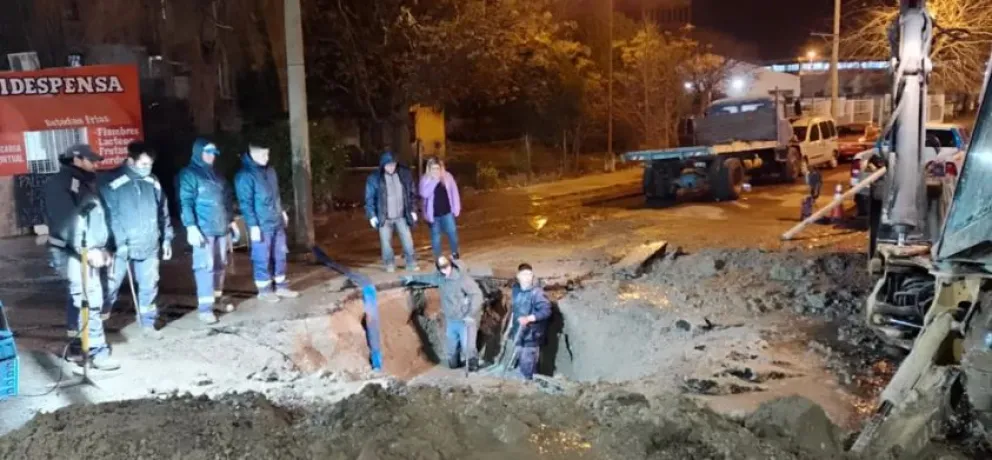  Siguen los reclamos a ARSA tras la normalización del servicio: en muchas casas sale agua turbia 