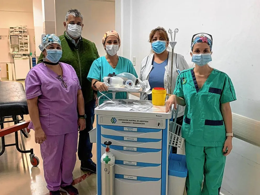 Hospitales de Chubut recibieron importante donación de equipos médicos de la Asociación Austral de Anestesia