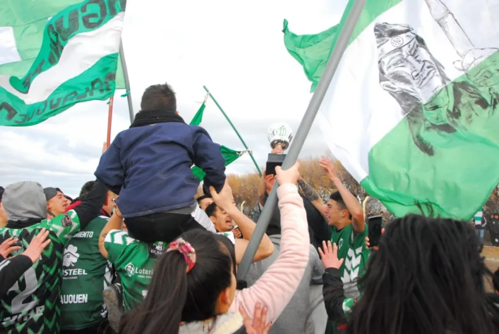 Del barrio a campeonar en la Liga Rionegrina: Inalauquen se llevó el título en la Reserva