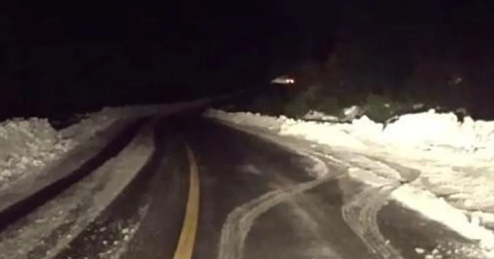 Extrema precaución entre Bariloche y El Bolsón por tramos con hielo  