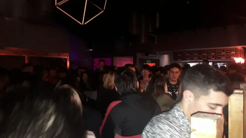 Clausuraron un local nocturno en la costanera para evitar un nuevo Cromanón