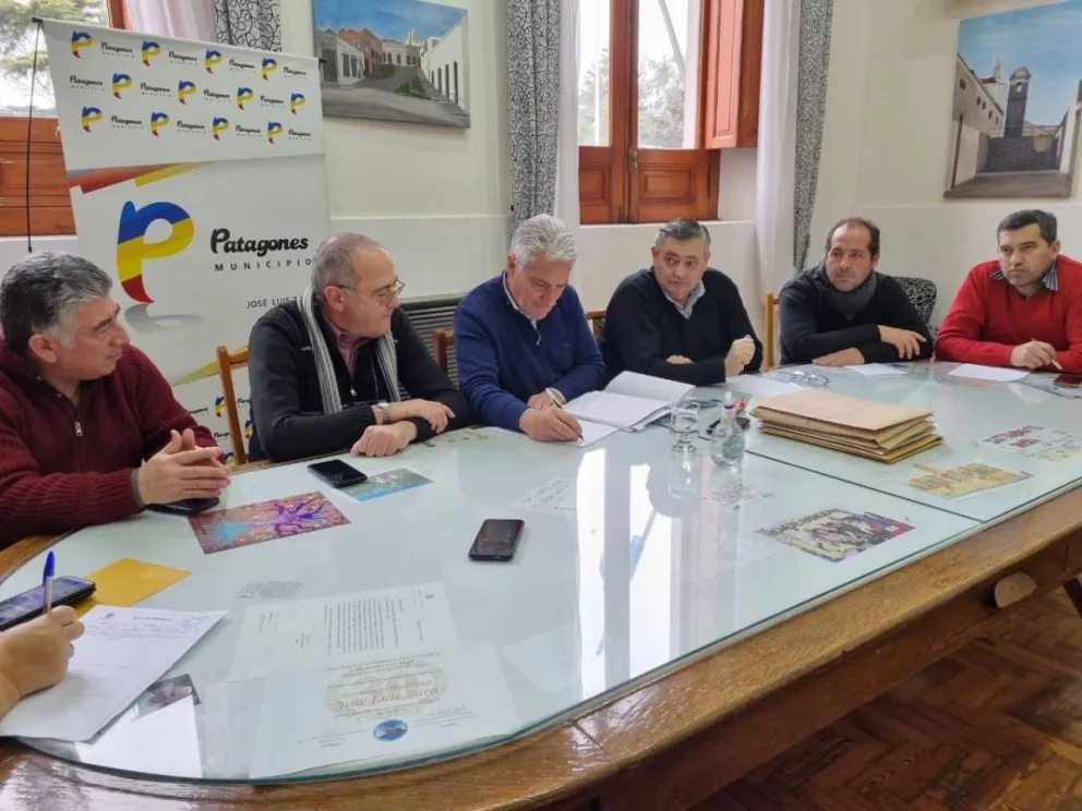 El Municipio de Patagones licitó la obra de ampliación de la sala de espera del hospital  Urizar 