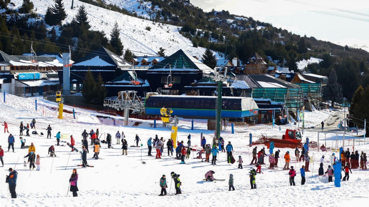 Temporada: ¿Cuánto cuesta esquiar en los centros invernales de Argentina?