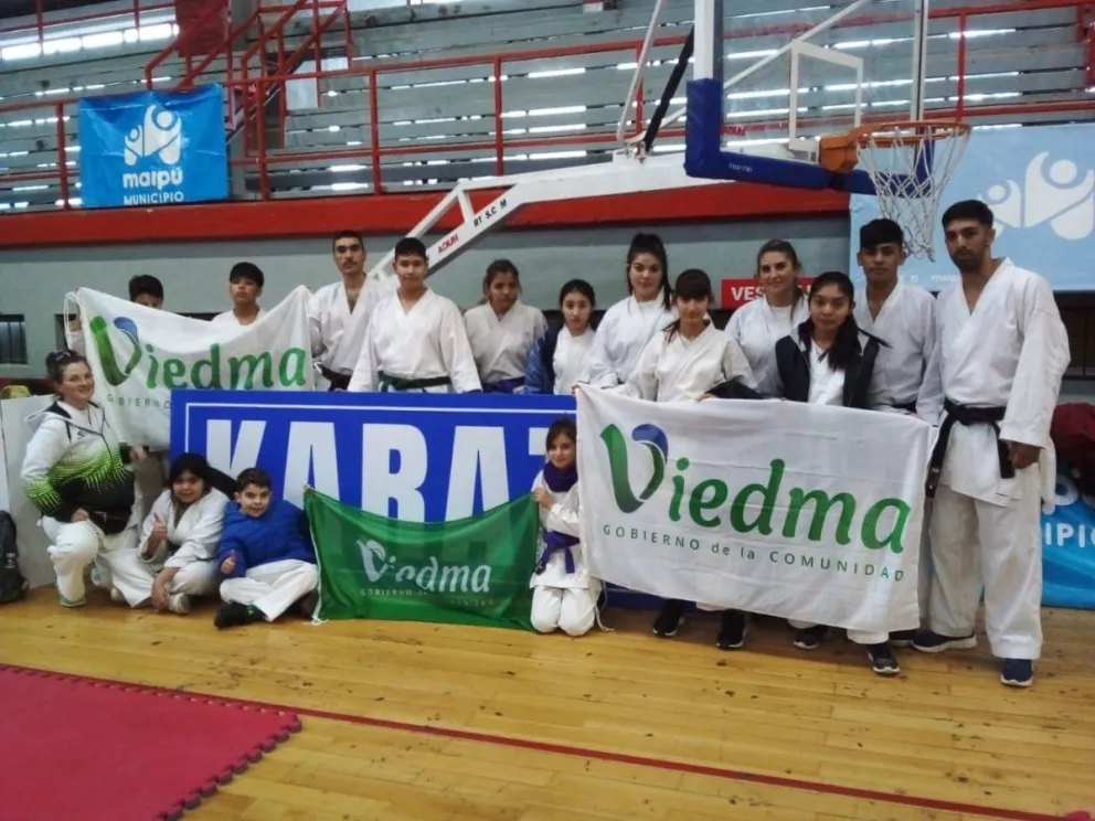 Viedma fue representada por la Escuela Municipal de Karate en Mendoza