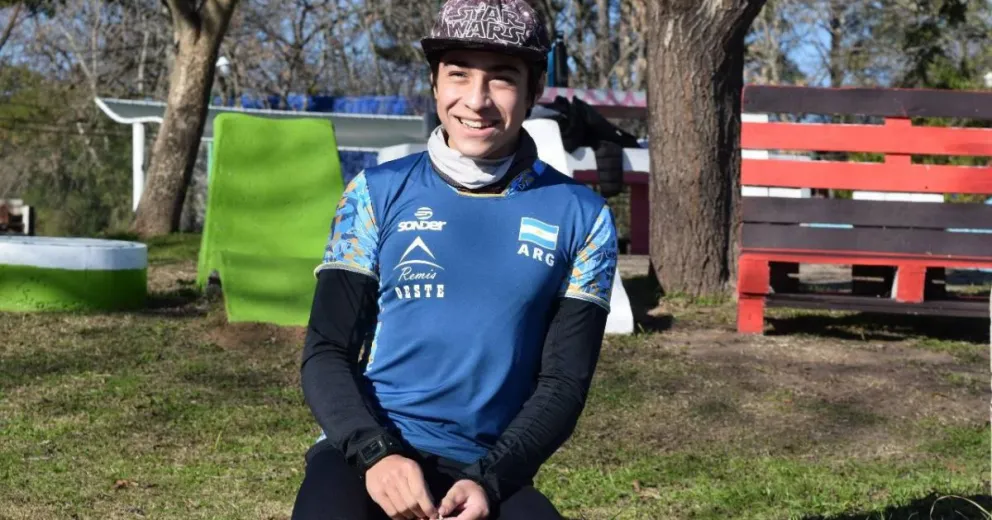 Un joven viedmense necesita de todos para poder competir