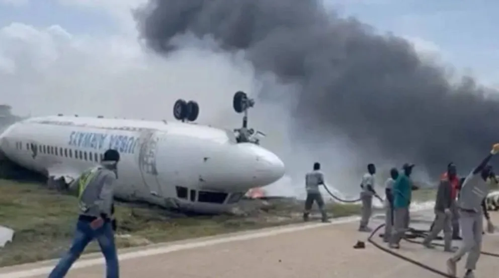 Impactante: un avión se estrelló y los 36 pasajeros se salvaron de milagro