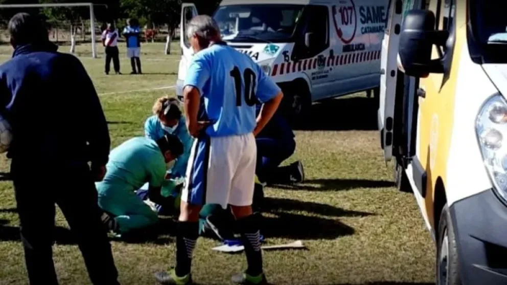 Aberrante: un salteño estaba jugando al fútbol y terminó de la peor manera