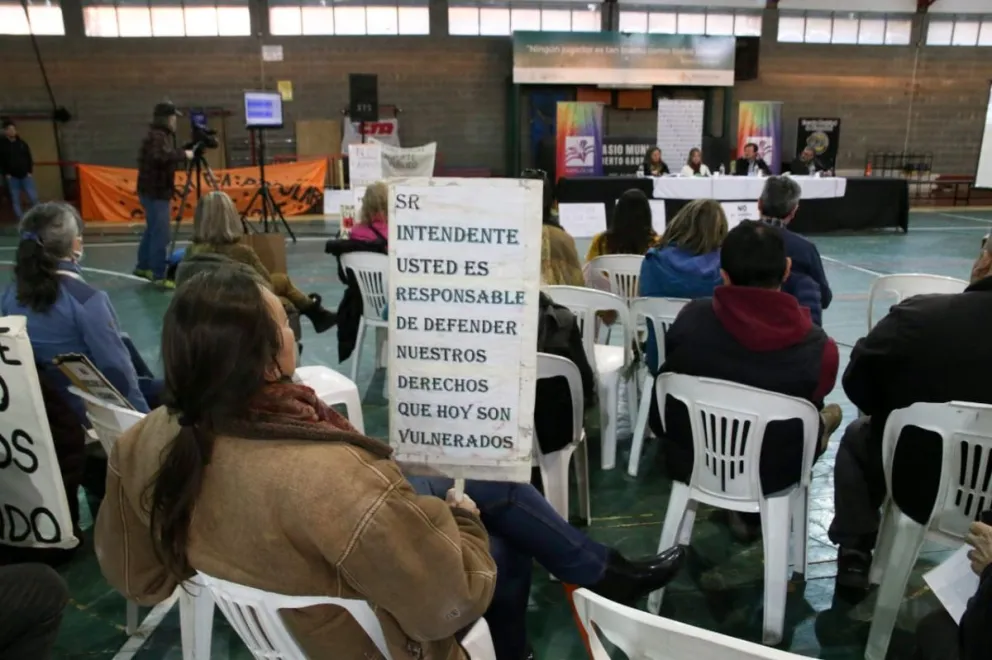 Gennuso preocupado por “un acto de golpismo” en la audiencia del TUP