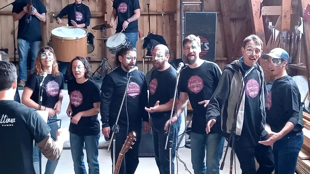 Cónclave con Mini Murga del Tomate Cherry y La Penúltima y Nos Vamos