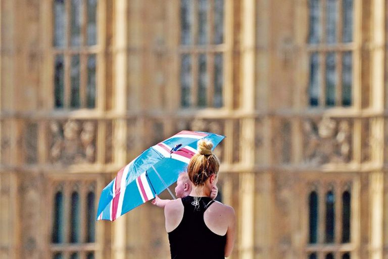 O Reino Unido atingiu 40° e superou recordes históricos