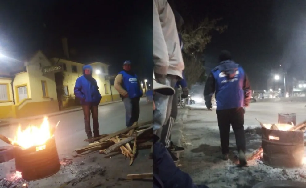 Trabajadores del aserradero se mantendrán ocupando la sede del Ministerio de Gobierno toda la noche