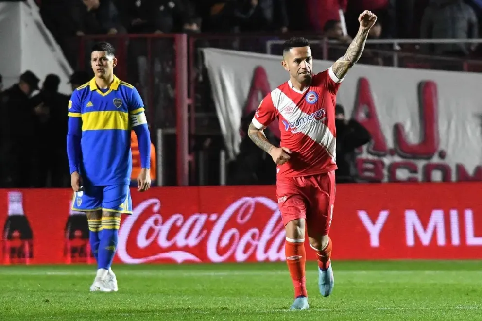 Estallaron los memes tras la derrota de Boca ante Argentinos Juniors