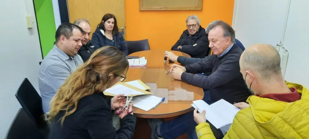 Se abrieron los sobres de la licitación para obras de infraestructura básica en el barrio El Maitén