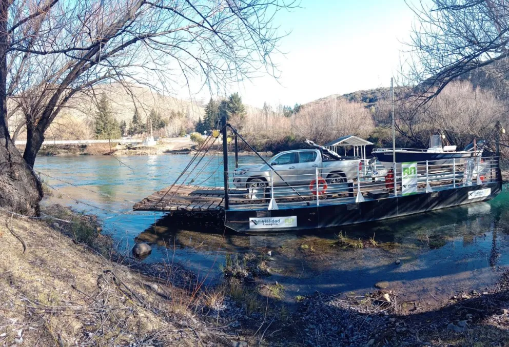Vecinos de Villa Llanquín piden urgente la construcción de un puente vehicular