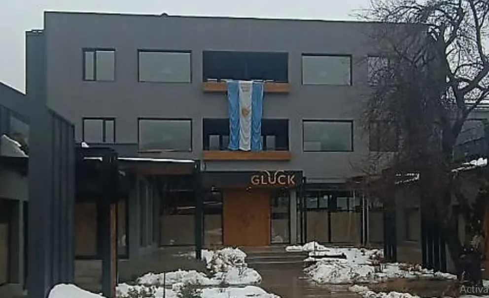 A último momento, el MPN desistió de su intento de habilitar provisoriamente Gluck por excepción