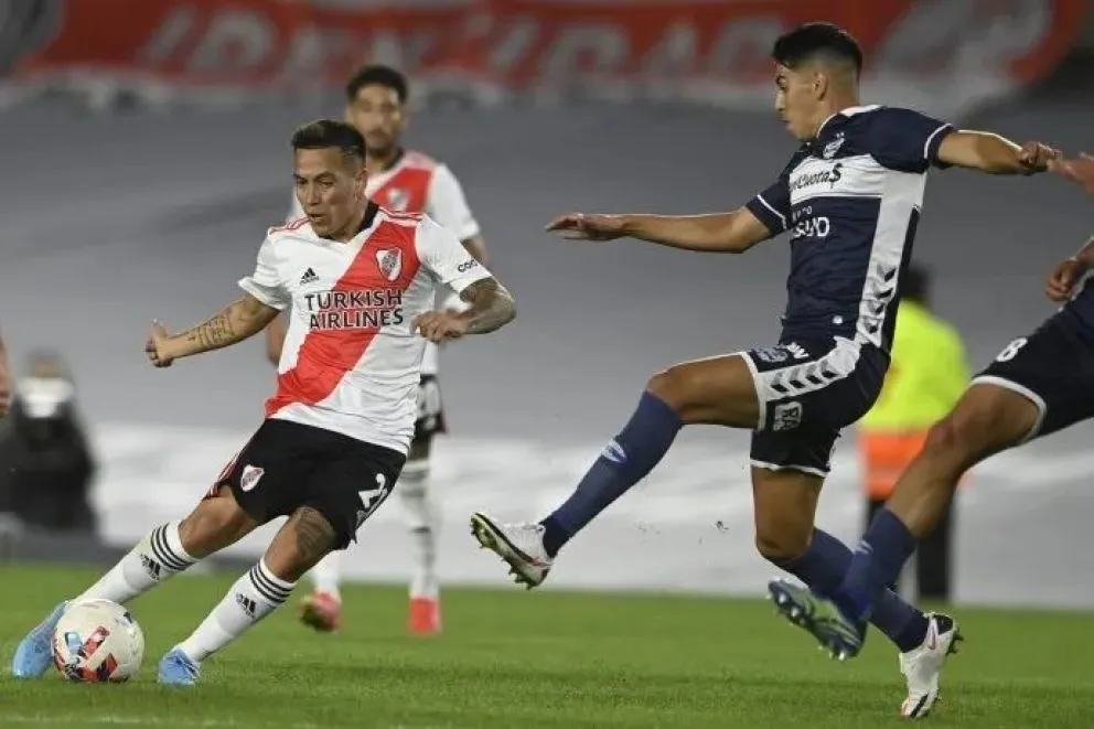 River vs Gimnasia por la fecha 9: ¿a qué hora juegan y cómo verlo en vivo?