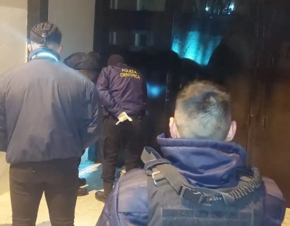 Un sujeto quiso entrar armado a un boliche 