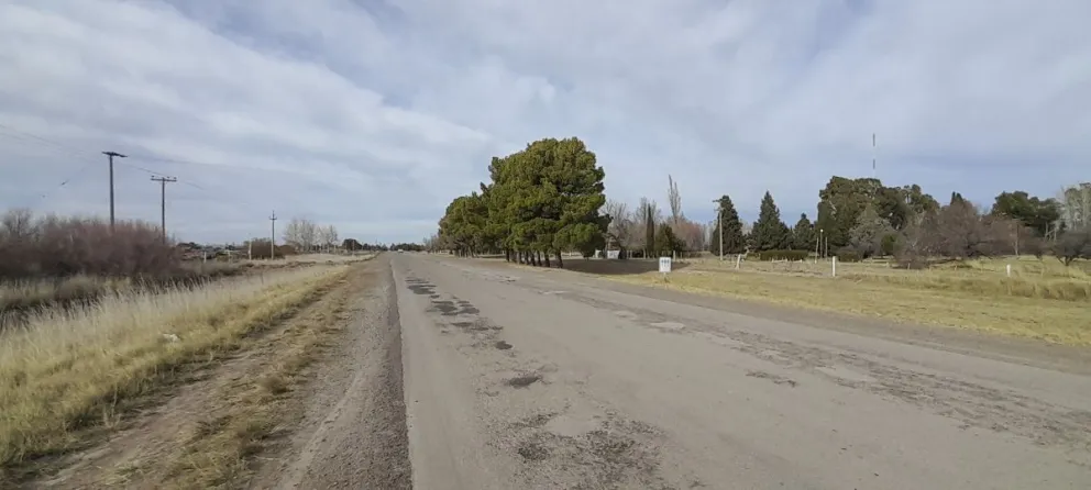  Se trata de un tramo cercano al vivero provincial, donde el pavimento se encuentra en condiciones críticas.
