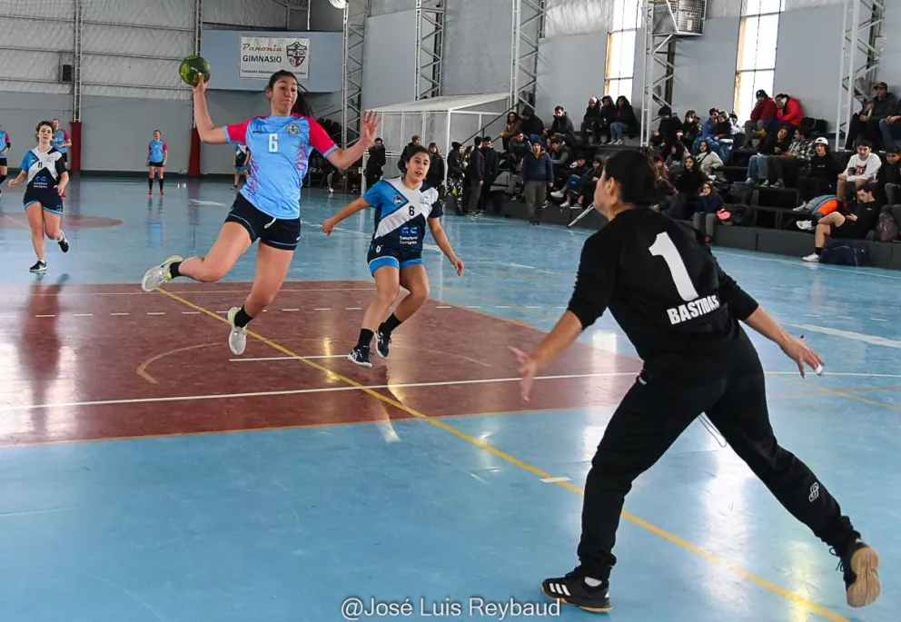 El Handball de la Asociación de los Lagos del Sur anima cada fin de ...
