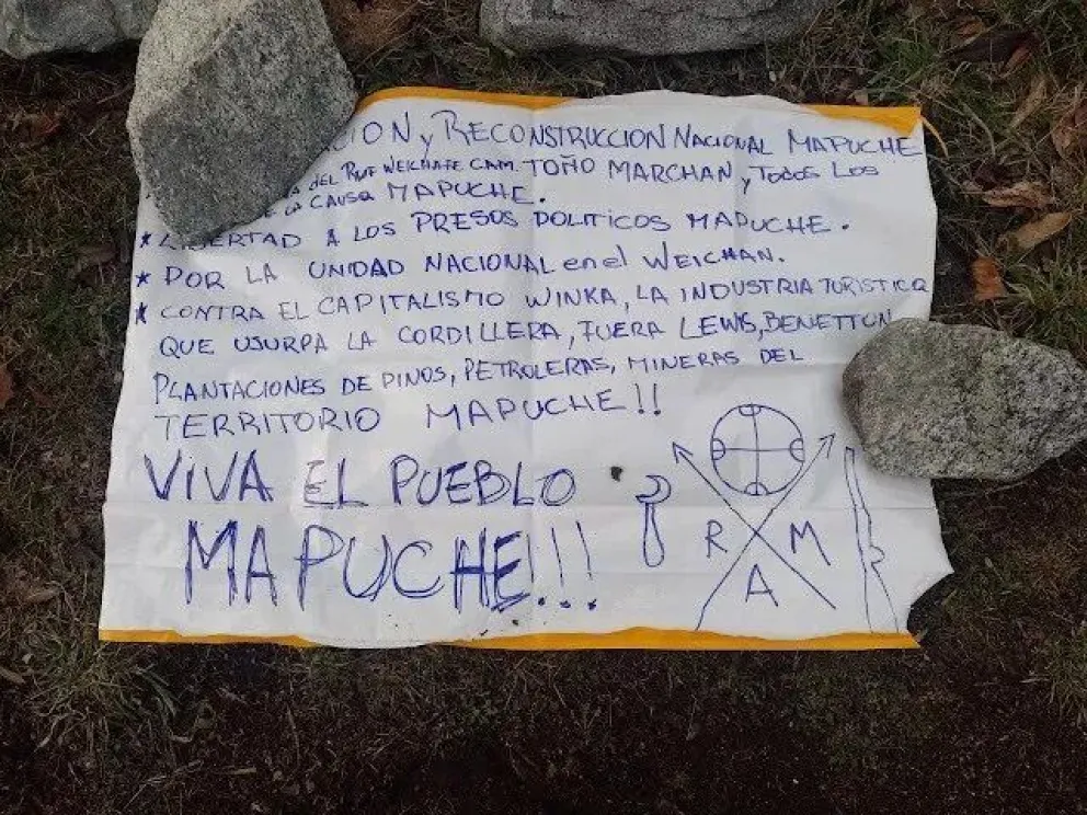 Encapuchados protagonizaron violento robo y ataque en El Bolsón