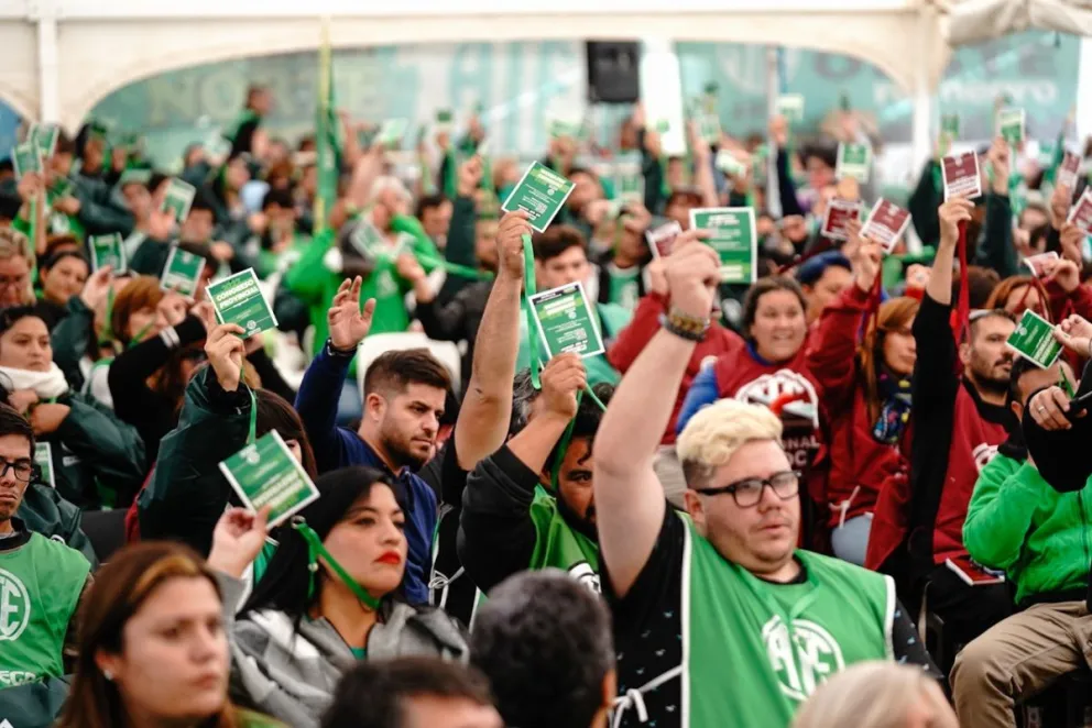 ATE rechazó la oferta oficial y convoca a un paro de 48 horas los días 25 y 26 de Julio 