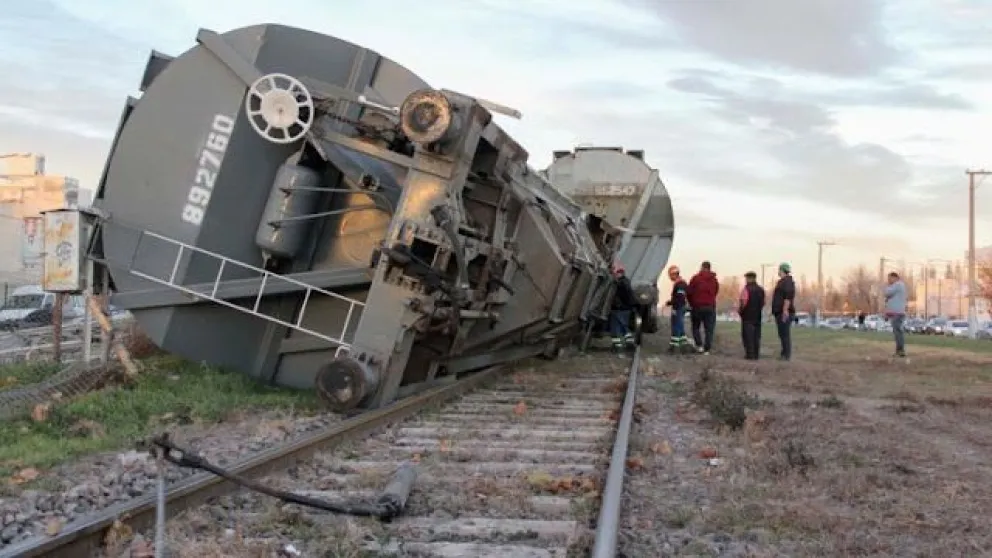 La vuelta del tren en la región implicará la reubicación obligatoria de 14.000 personas