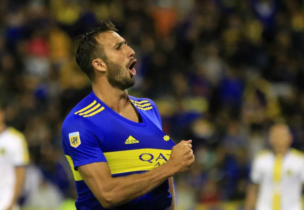 Izquierdoz se va de Boca