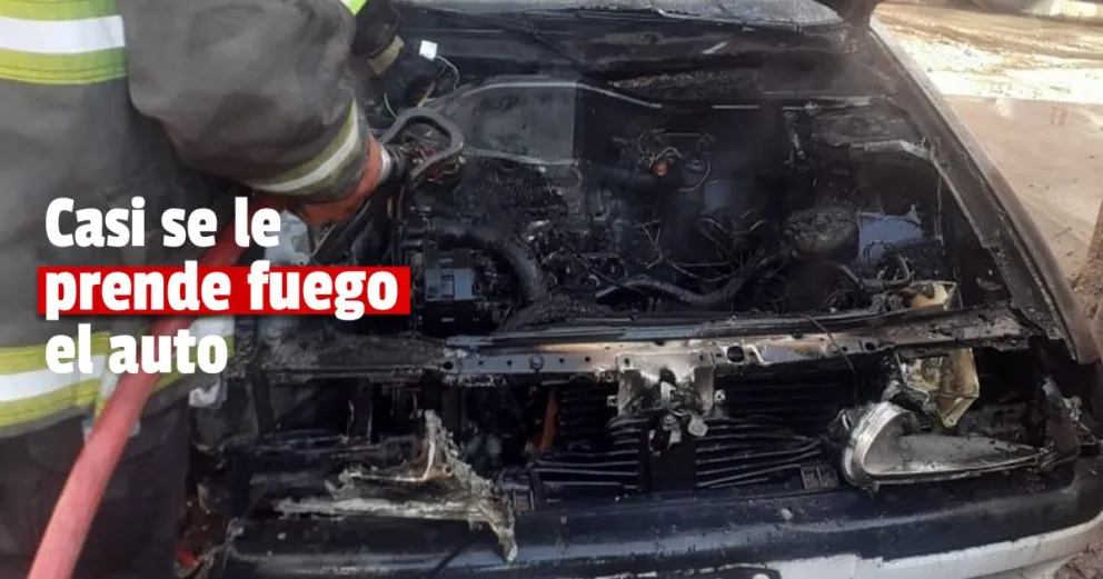 Caucete: por un cortocircuito casi se le prende fuego el auto 