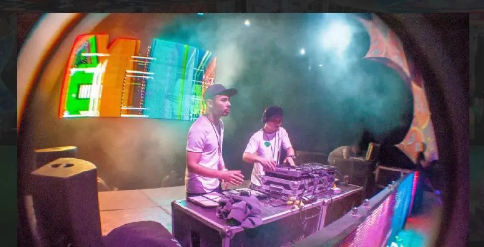 En la Sala del Libertador se festejará el Día del amigo: entusiasmo por la fiesta Clover