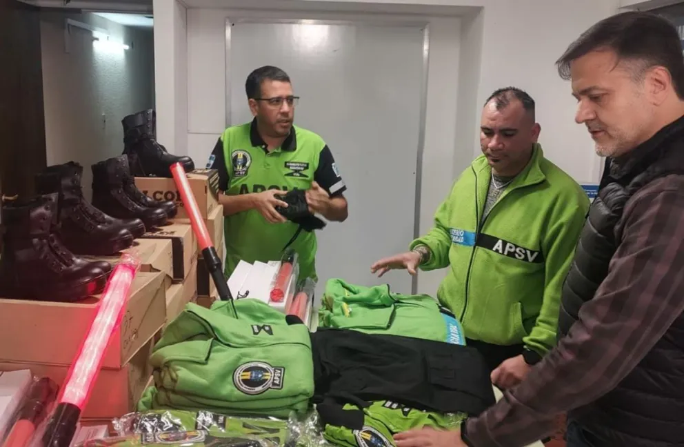 Plan Invernal: La Agencia Provincial de Seguridad Vial recibió nuevos uniformes y equipamiento para fortalecer las tareas en las rutas