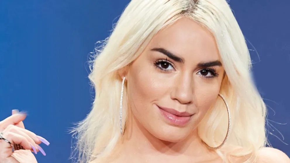 Fogoso video de Lali Espósito en pleno recital 