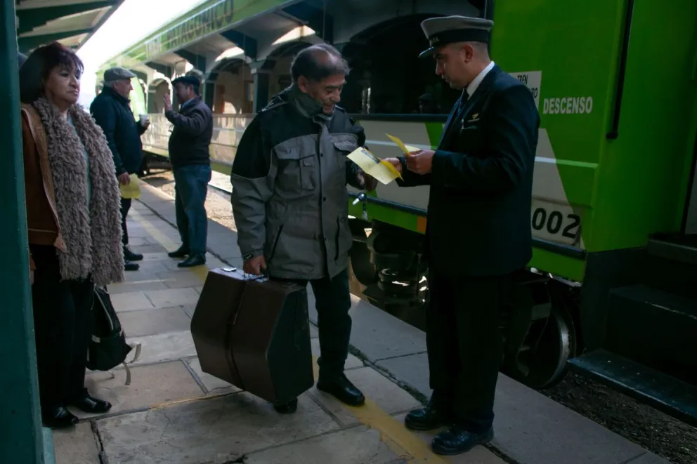 Recuerdan que los pasajes del Tren Patagónico son intransferibles