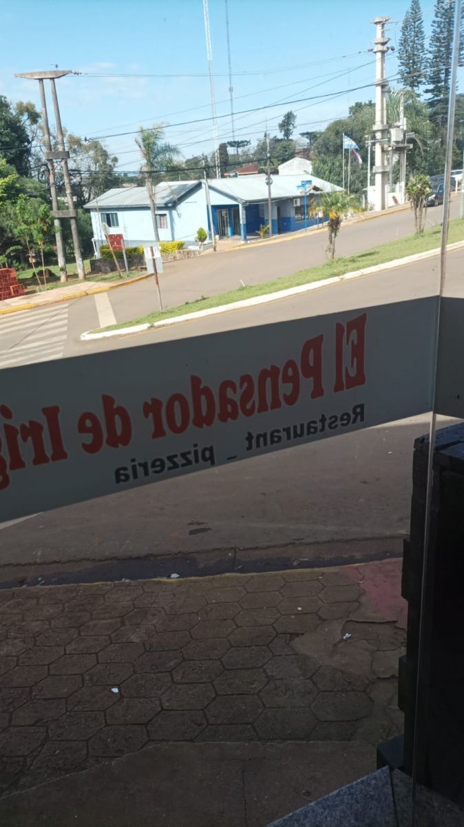 Robaron un comercio en pleno centro de Irigoyen y frente a la comisaría 