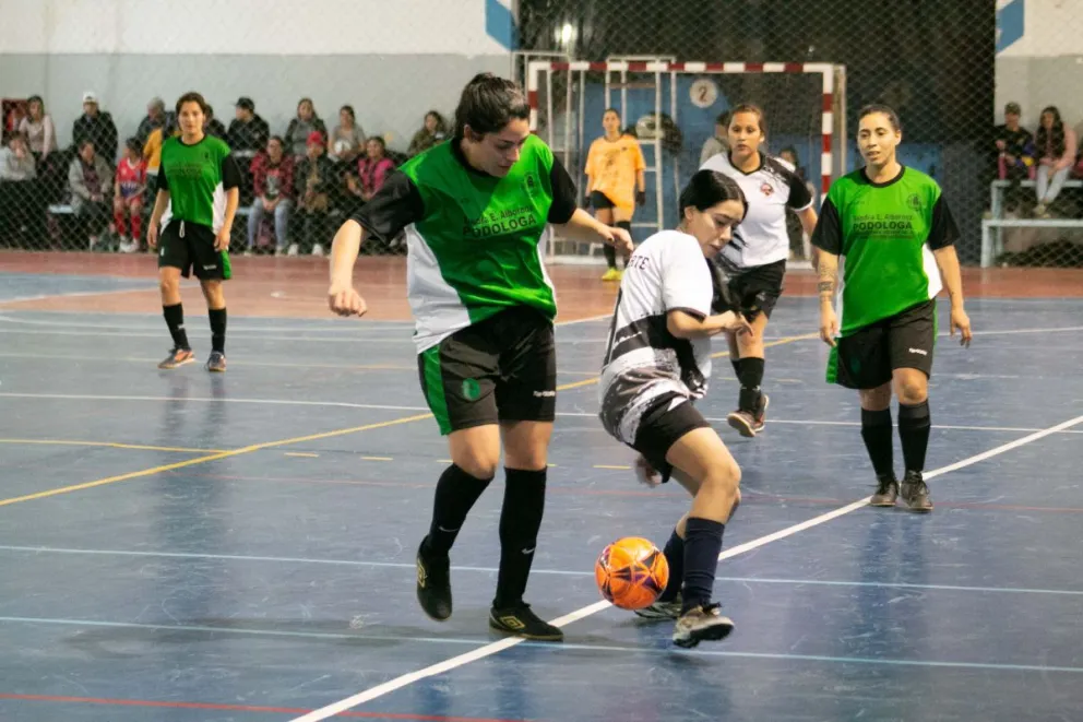 Las chicas copan el Gimnasio 1