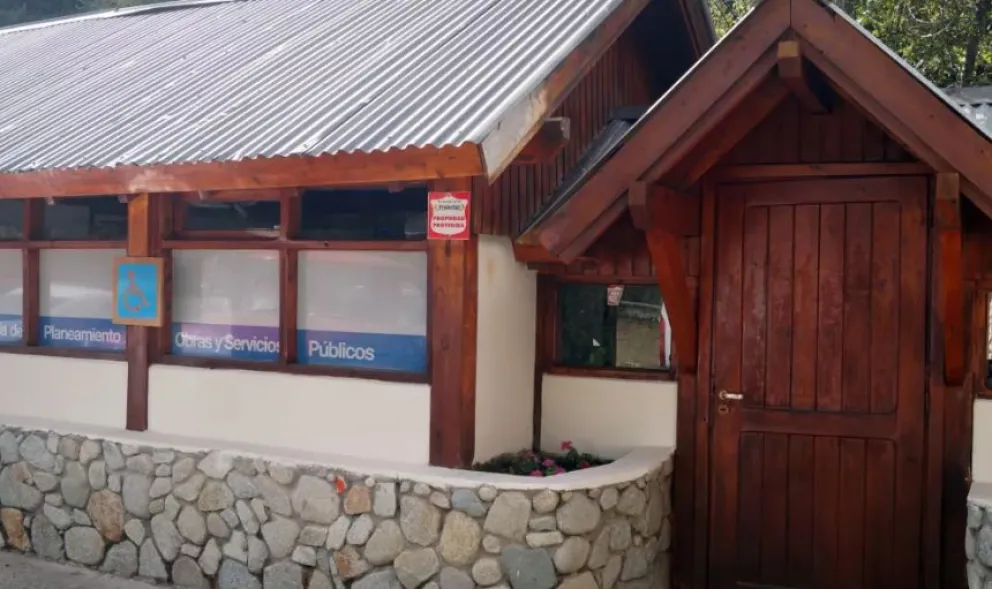 La respuesta del municipio de Villa La Angostura ante el volcado de líquidos cloacales al Nahuel Huapi