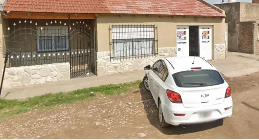 Un policía fue echado de un cumpleaños, regresó y mató de dos disparos a una joven 