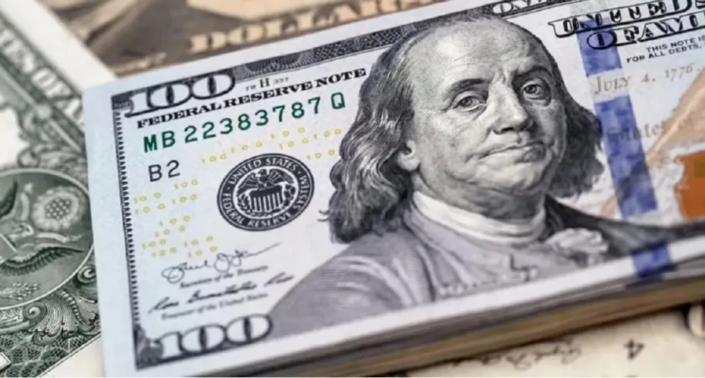 Dólar blue en baja: a cuánto cotiza este lunes 25 de julio