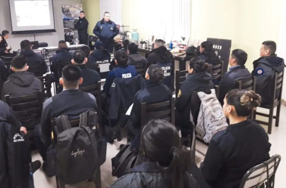 Hechos de tránsito, toma de rehenes y primeros auxilios, puntos neurálgicos de la nueva capacitación policial