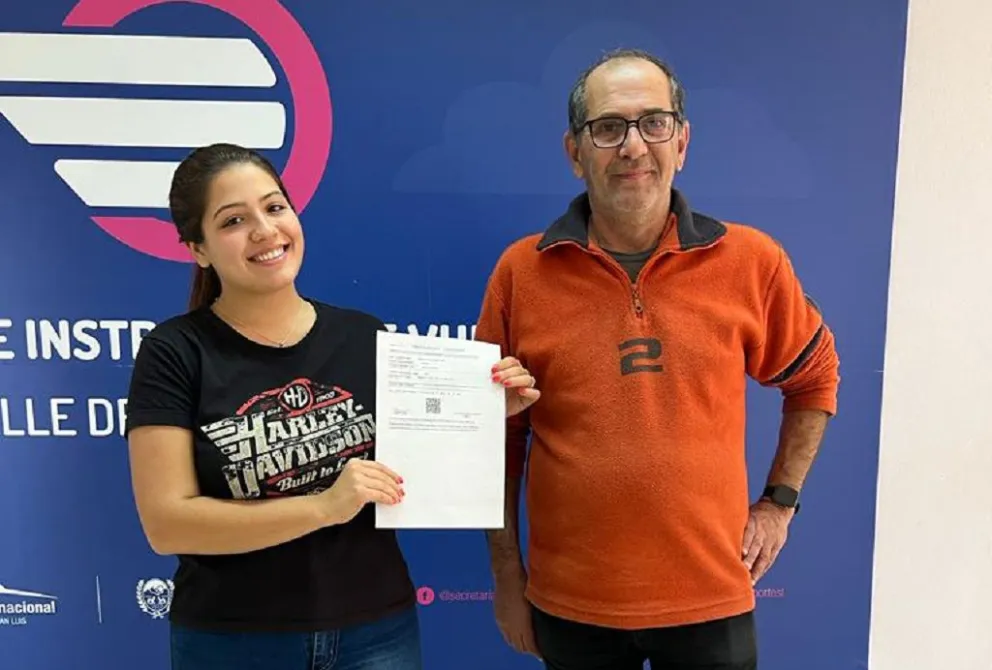 Egresaron seis nuevos alumnos del Centro de Instrucción de Vuelo del Valle del Conlara