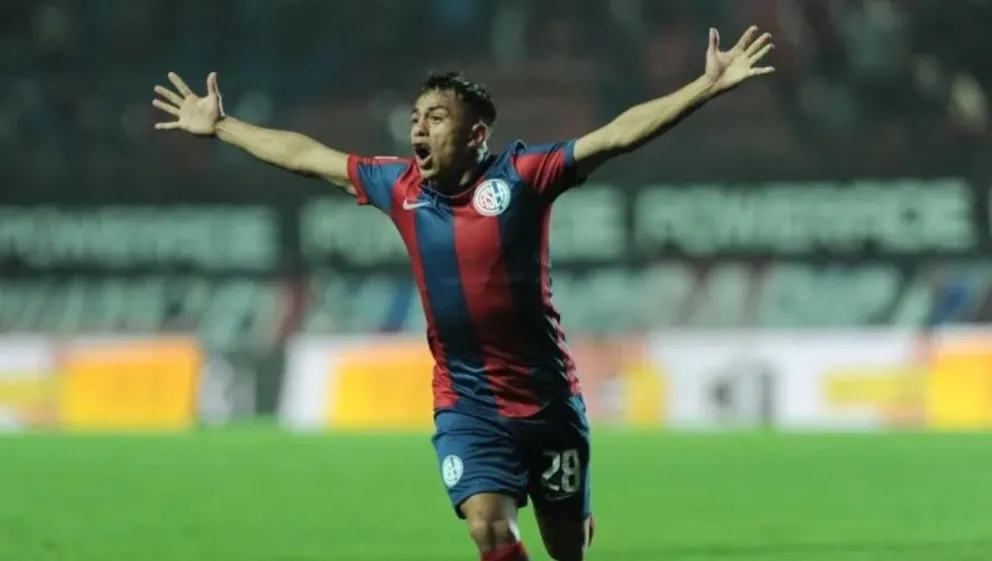 San Lorenzo rescató un empate en el final con un golazo de Nahuel Barrios